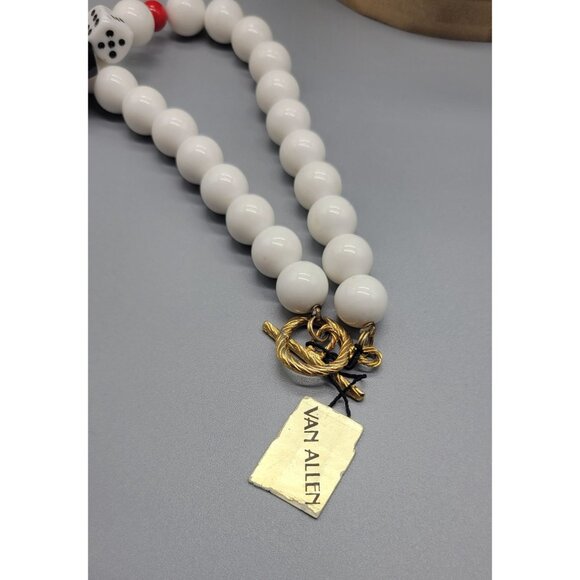 Vintage Van Allen White Red Casino Dice Vegas Beaded Choker Necklace N1A - Picture 2 of 5